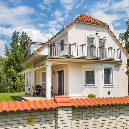 Leon By Interhome Дом отдыха Балатонмариафюрдё