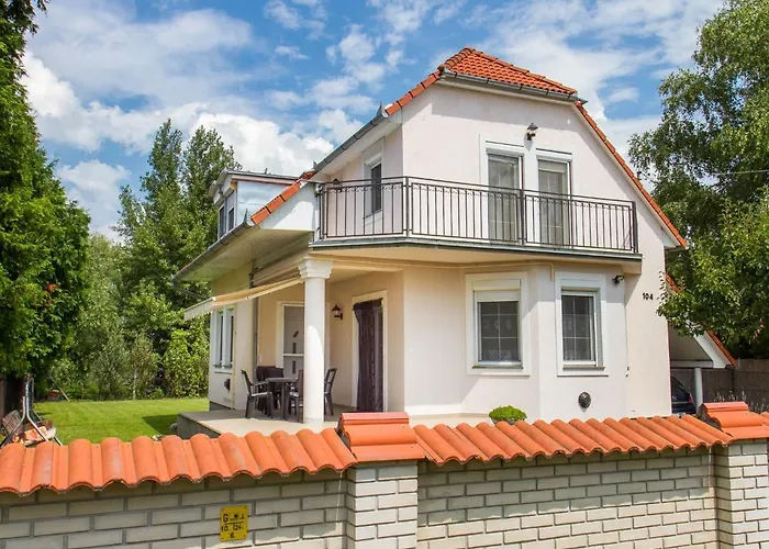 Leon By Interhome Tatil Evi Balatonmáriafürdő